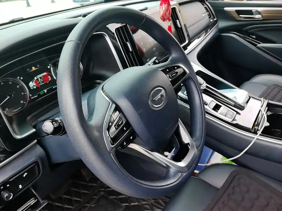 GAC Motor Trumpchi M8 2022 — фото 15