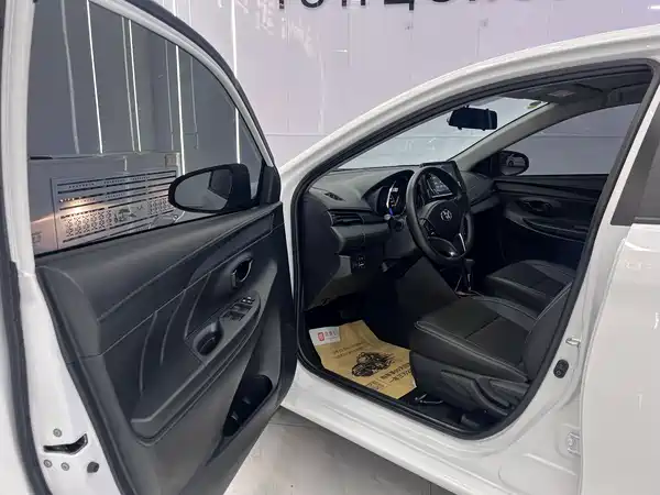 Toyota Vios FS 2023