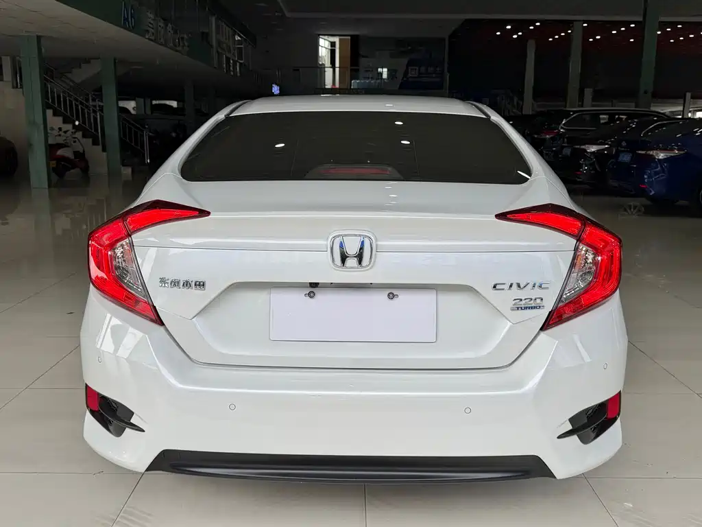 Honda Civic 2021 — фото 14