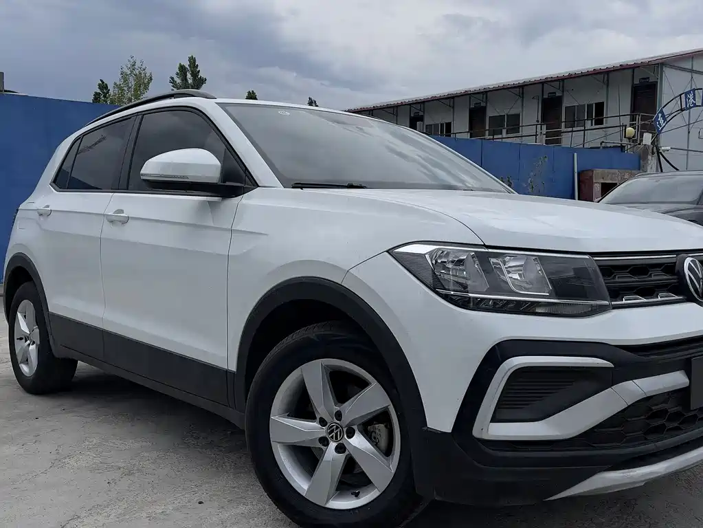 Volkswagen T-Cross 2023