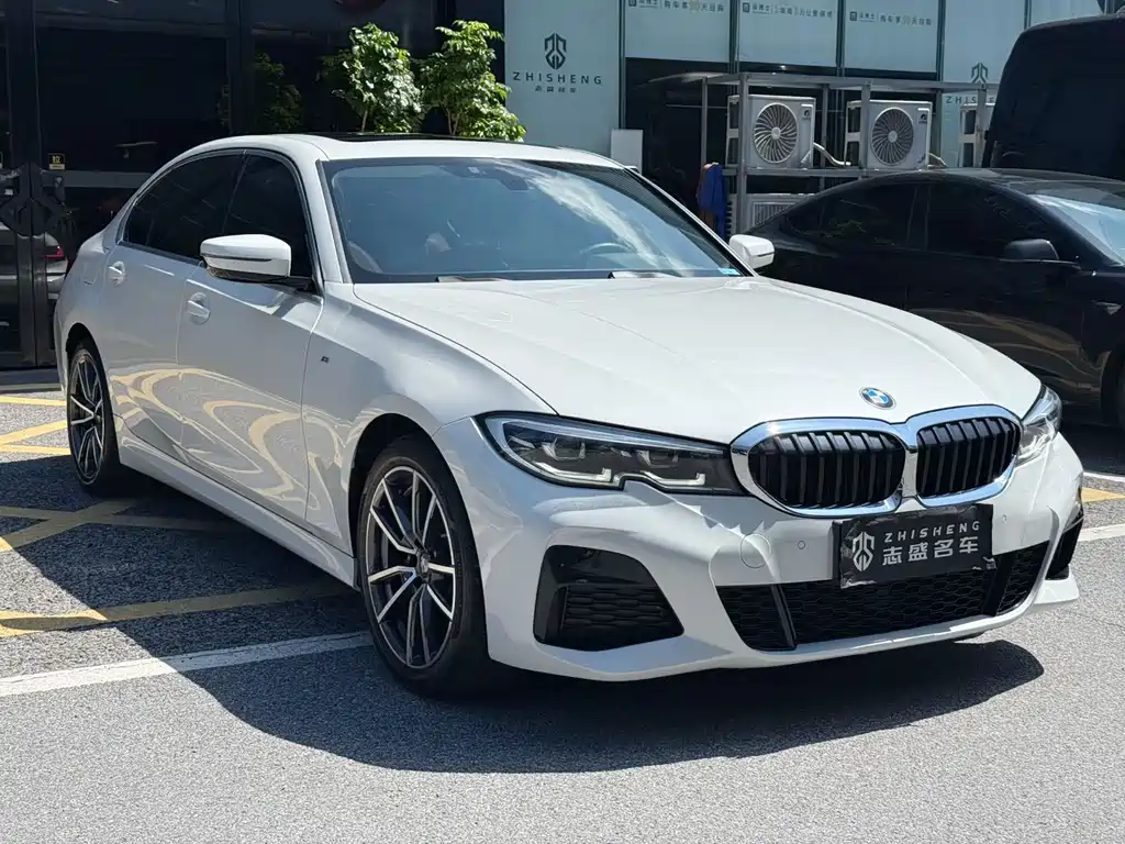 BMW 3 Series 2022