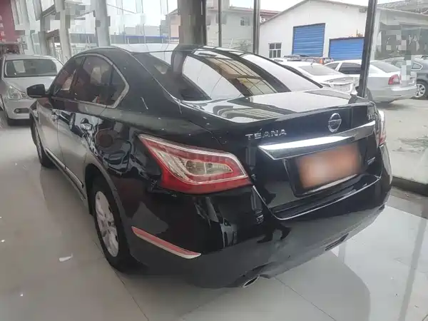 Nissan Teana 2015