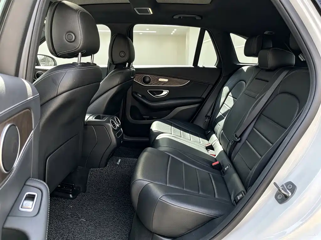 Mercedes-Benz GLC 2019 — фото 13