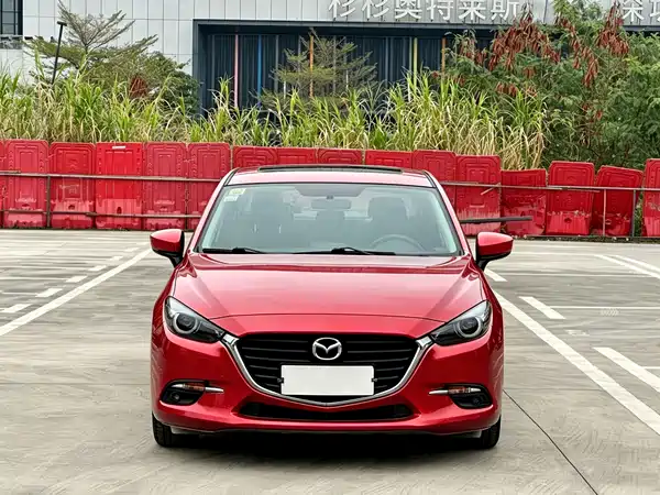 Mazda 3 Axela 2019