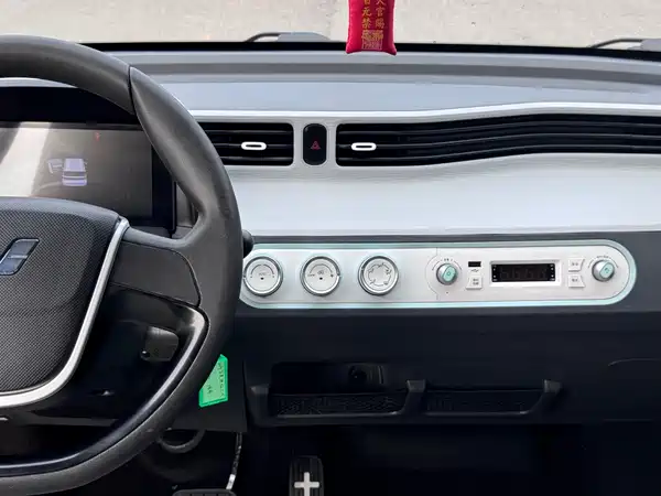Wuling Hongguang MINIEV 2022