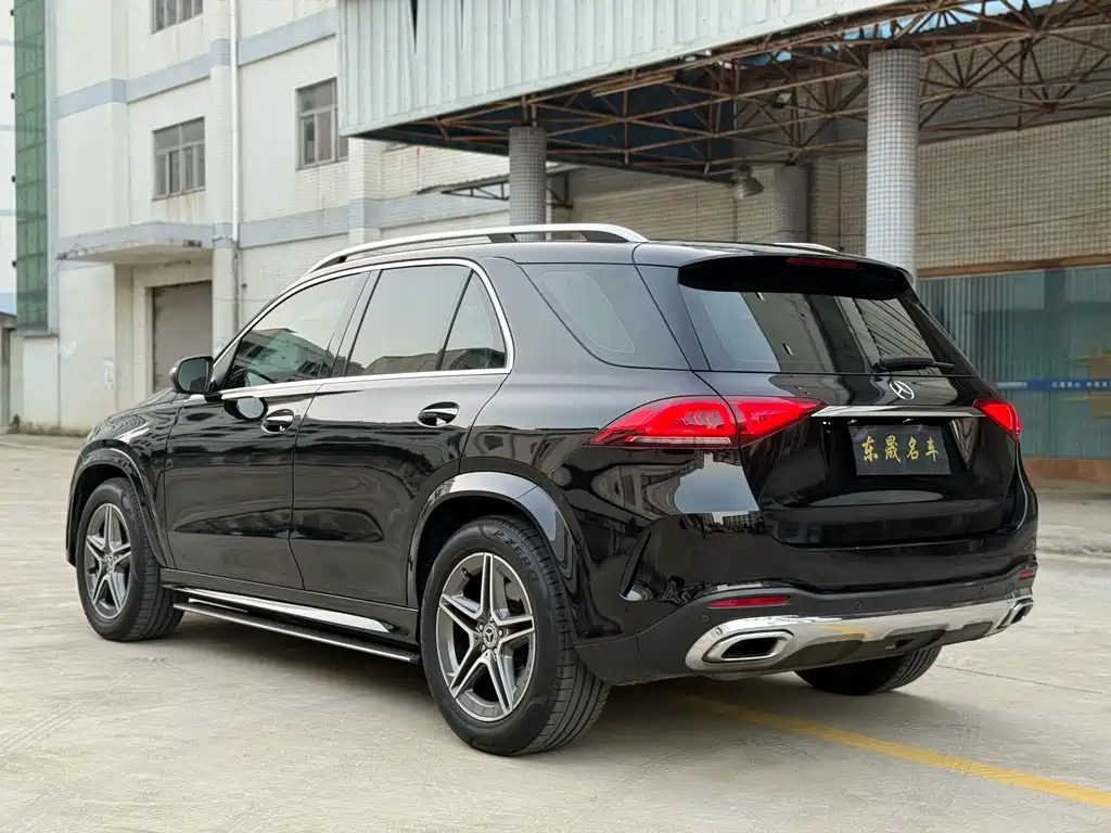 Mercedes-Benz GLE 2019 — фото 21