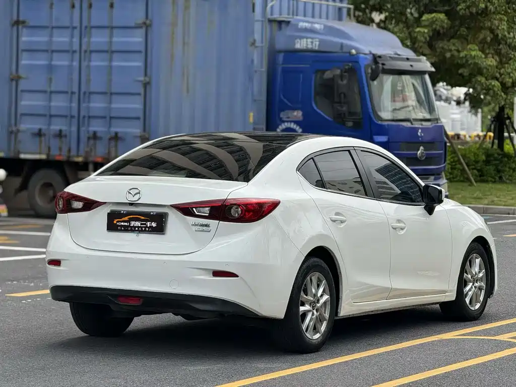 Mazda 3 Angkesela 2015 — фото 9