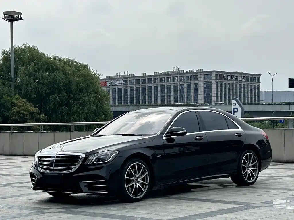 Mercedes-Benz S-Class 2020