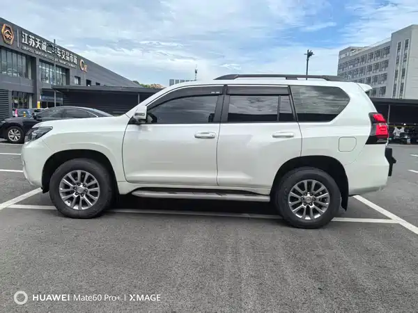 Toyota Prado 2019