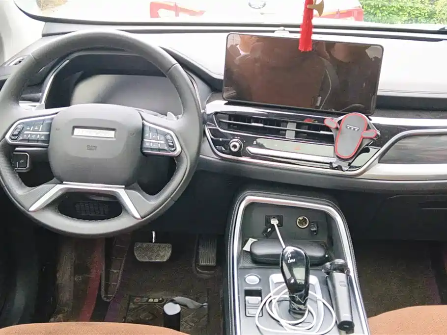 Haval H6 2023 — фото 12