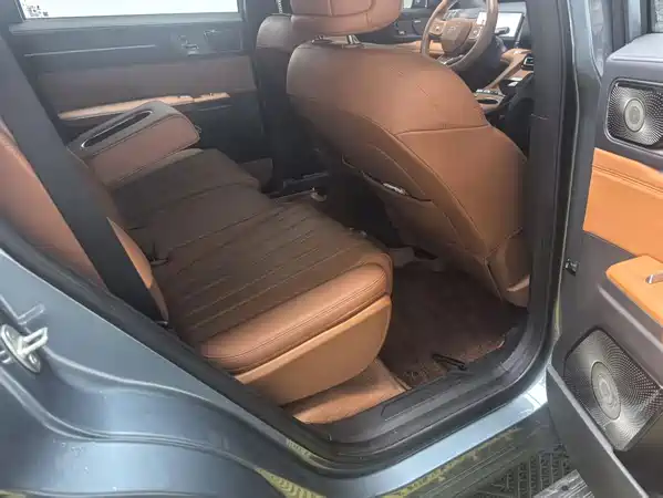 Jetour Shanhai L7 PLUS 2025