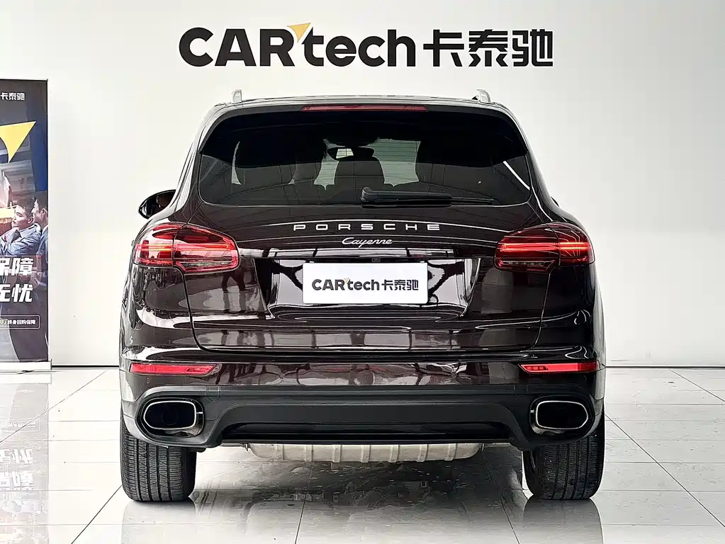 Porsche Cayenne 2015 — фото 9