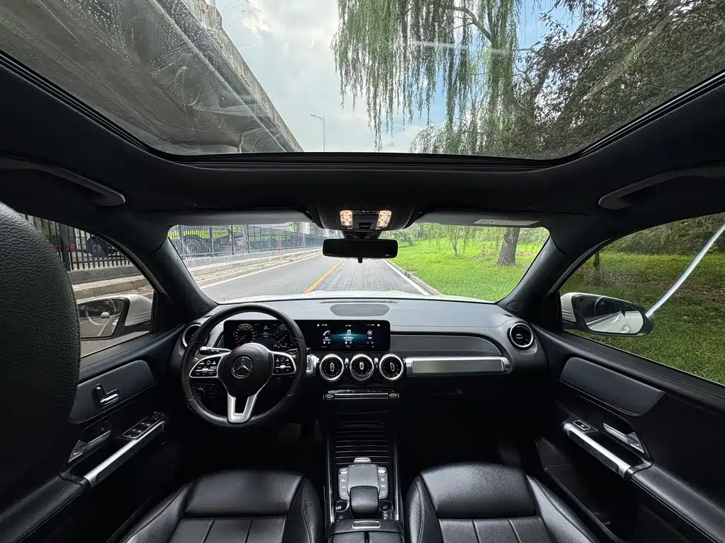 Mercedes-Benz GLB 2021 — фото 14