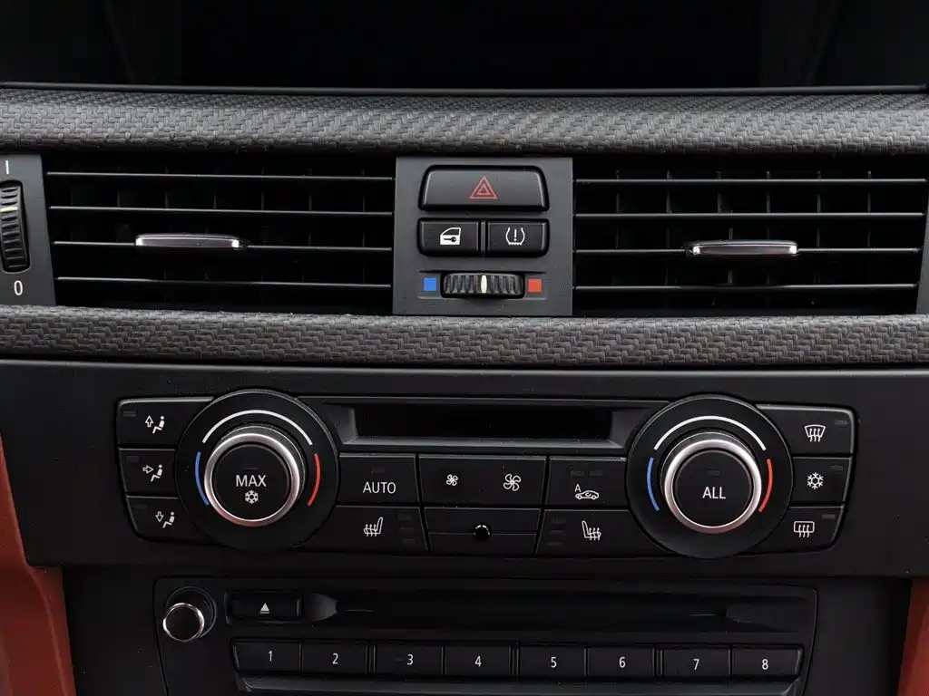 BMW M3 2013 — фото 17