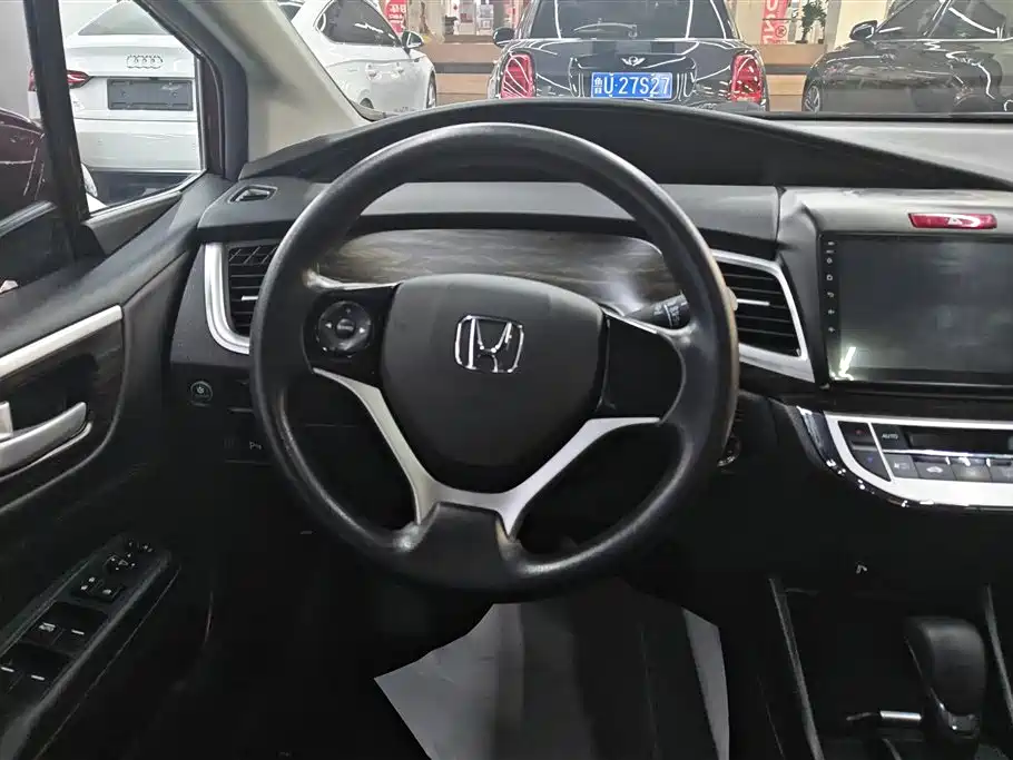 Honda Jade 2019 — фото 15
