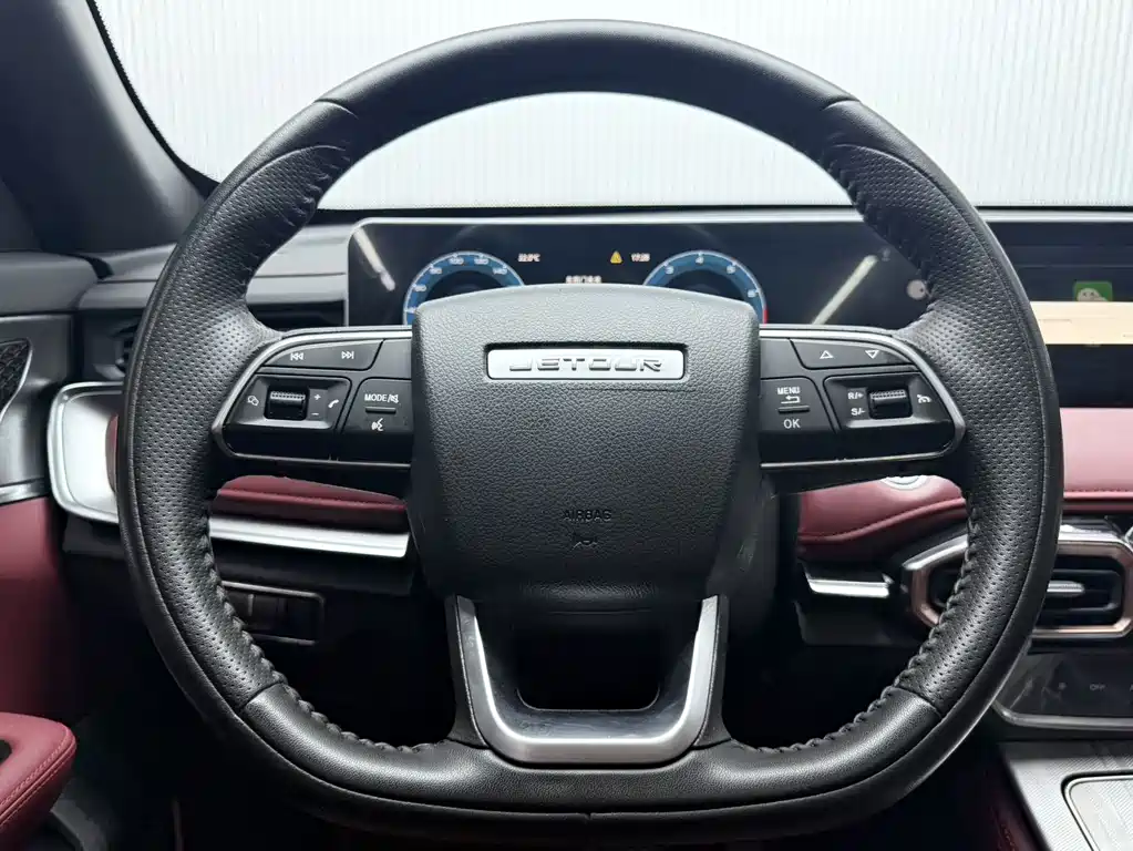 Jetour X70 PLUS 2024 — фото 18