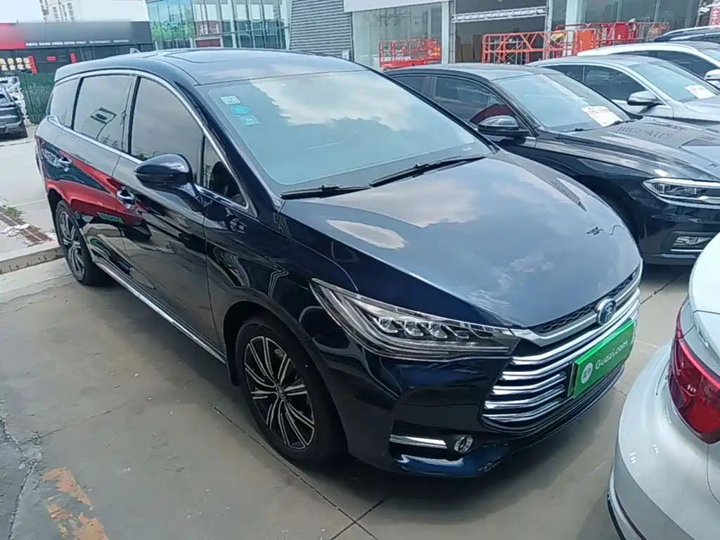 BYD MAX New Energy 2019