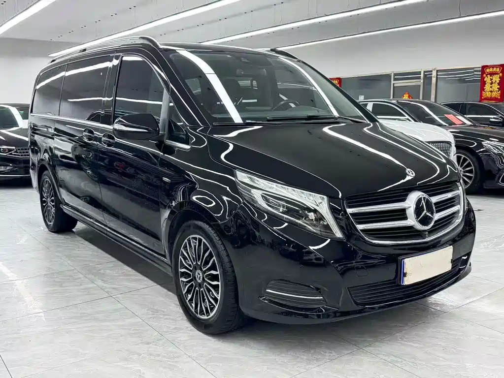 Mercedes-Benz V-Class 2020 — фото 3