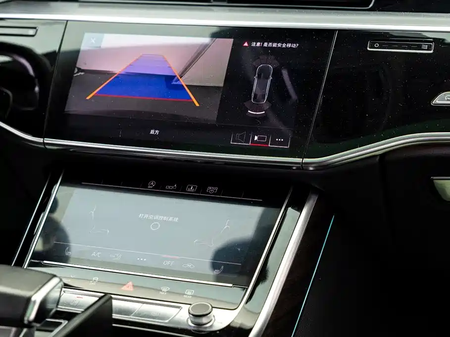 Audi A8 2020 — фото 16
