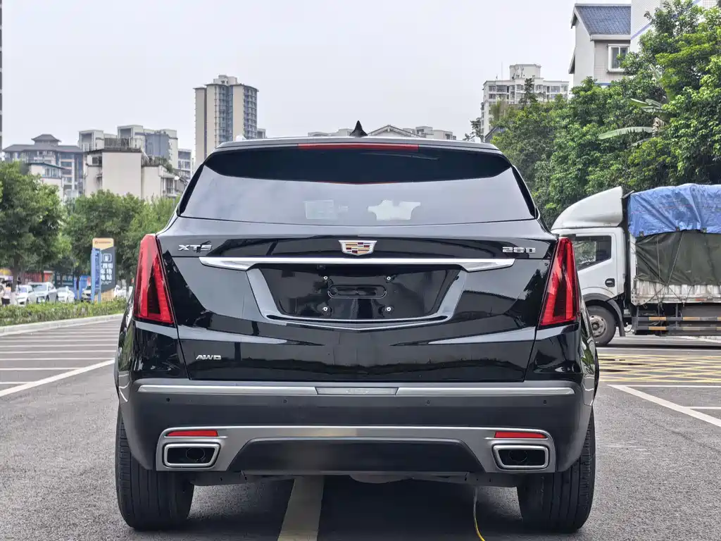 Cadillac XT5 2020 — фото 4