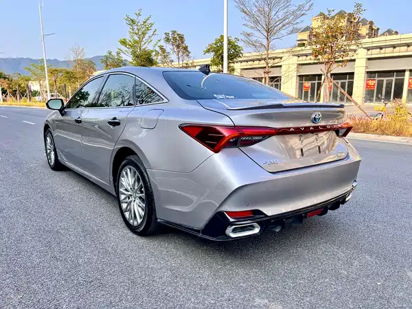 Toyota Avalon 2022