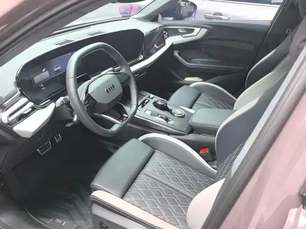 Audi A5L 2025