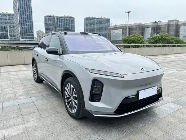 NIO ES6 2025