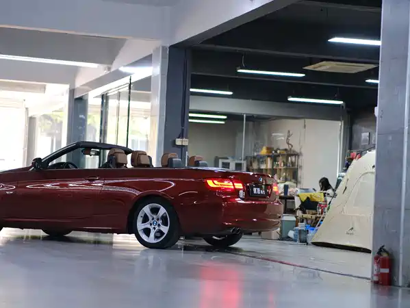 BMW 3 Series 2011