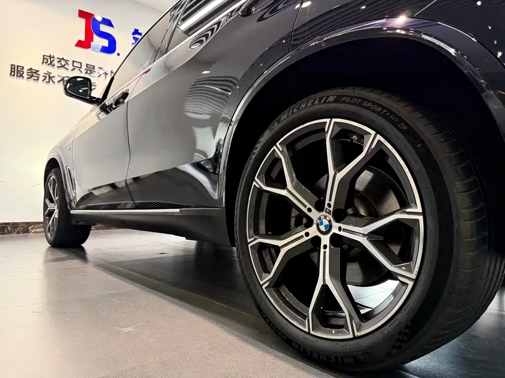 BMW X5 2023 — фото 11