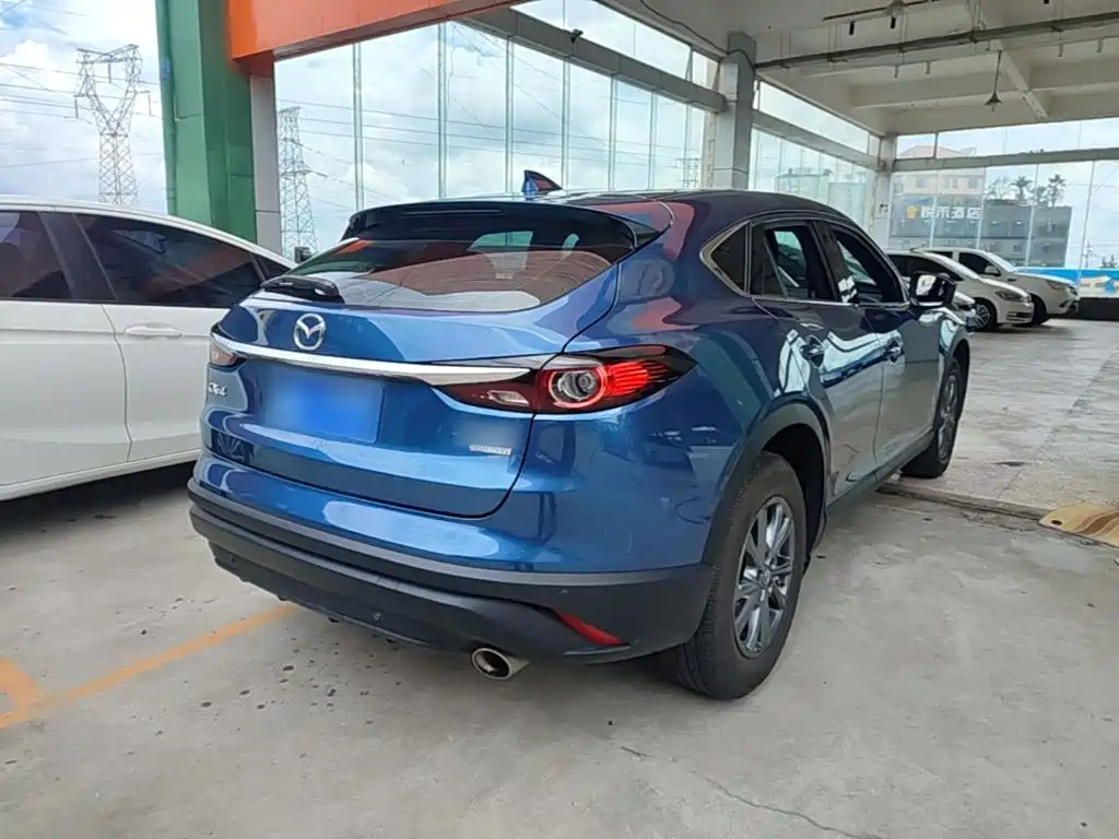 Mazda CX-4 2022