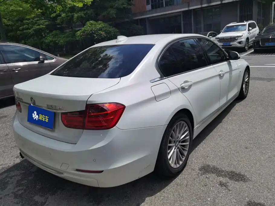 BMW 3 Series 2015