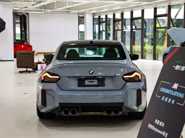 BMW M2 2024