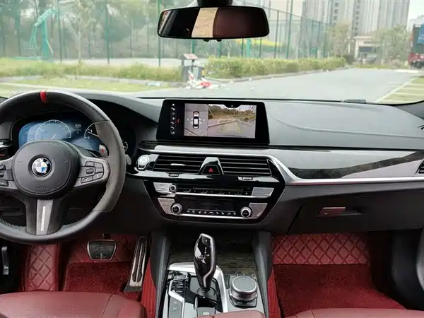 BMW 5 Series 2019