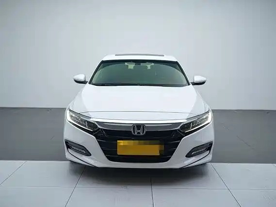 Honda Accord 2019 — фото 2