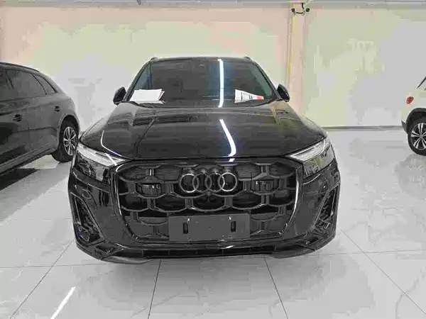 Audi Q7 2024