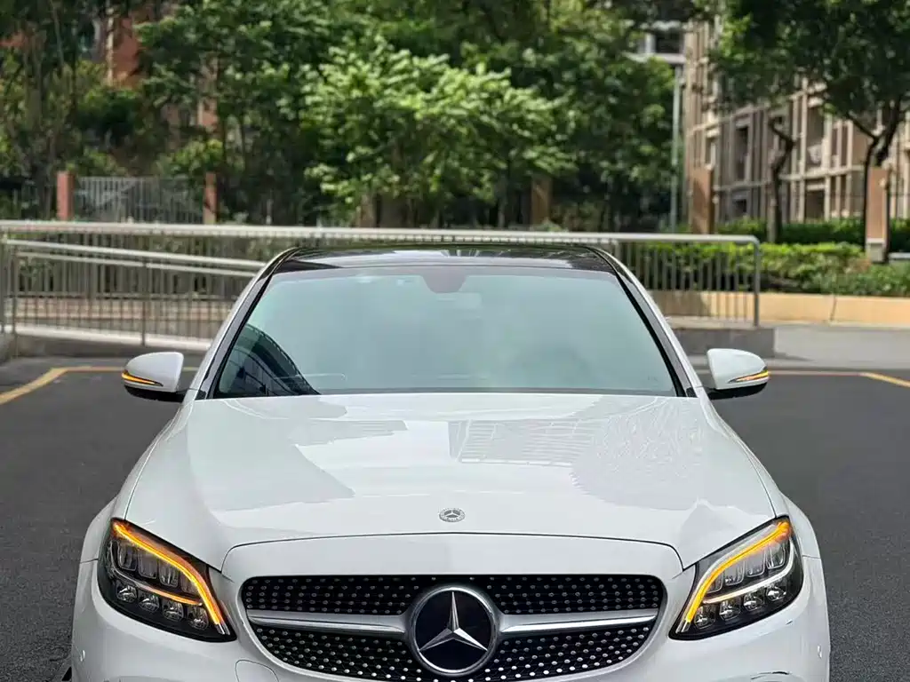 Mercedes-Benz C-Class 2019