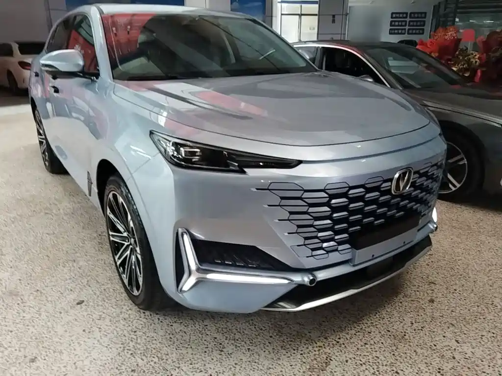 Changan UNI-K Smart Electronic Idd 2022 — фото 4