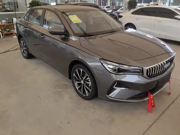 Geely Emgrand 2026
