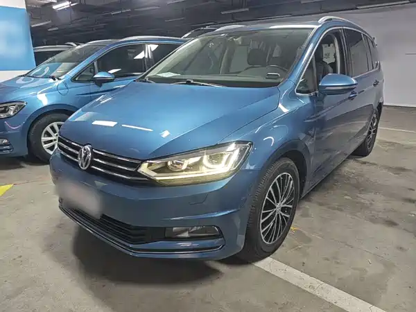 Volkswagen Touran 2016