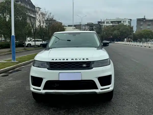 Land Rover Range Rover Sport 2015