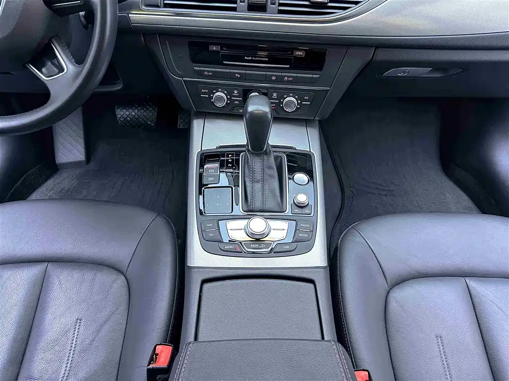 Audi A6L 2018 — фото 14