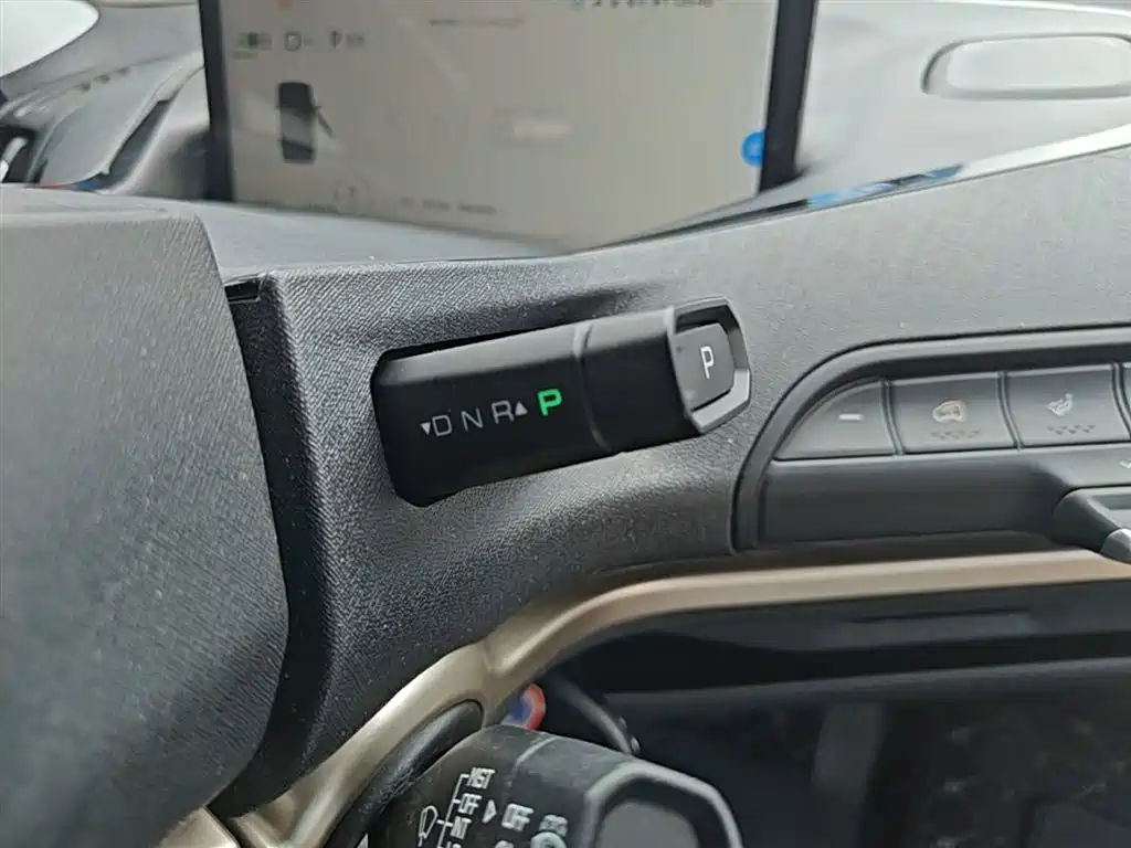 Baojun KiWi EV 2023 — фото 14