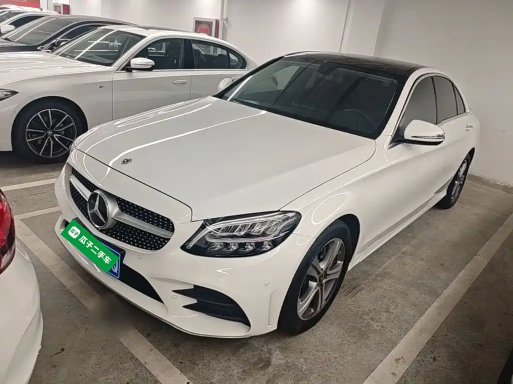 Mercedes-Benz C-Class 2020