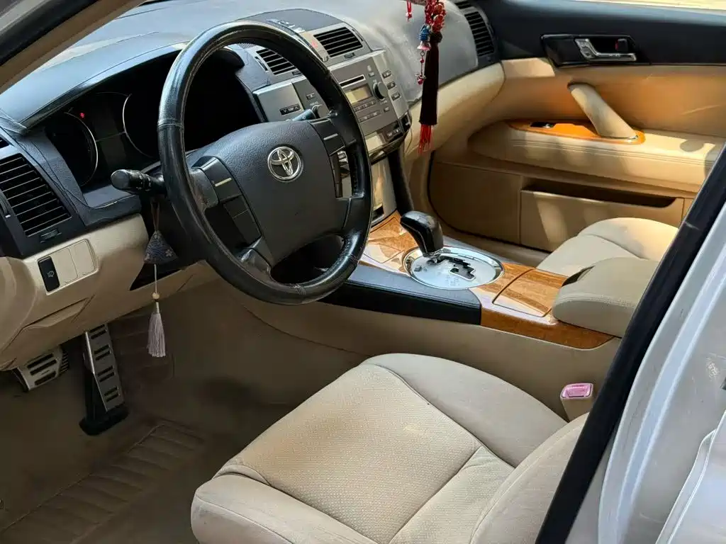 Toyota Reiz 2007