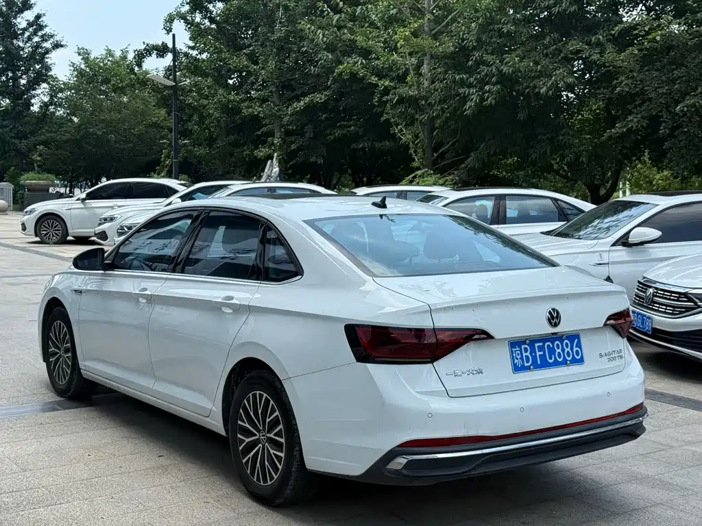 Volkswagen Sagitar 2024