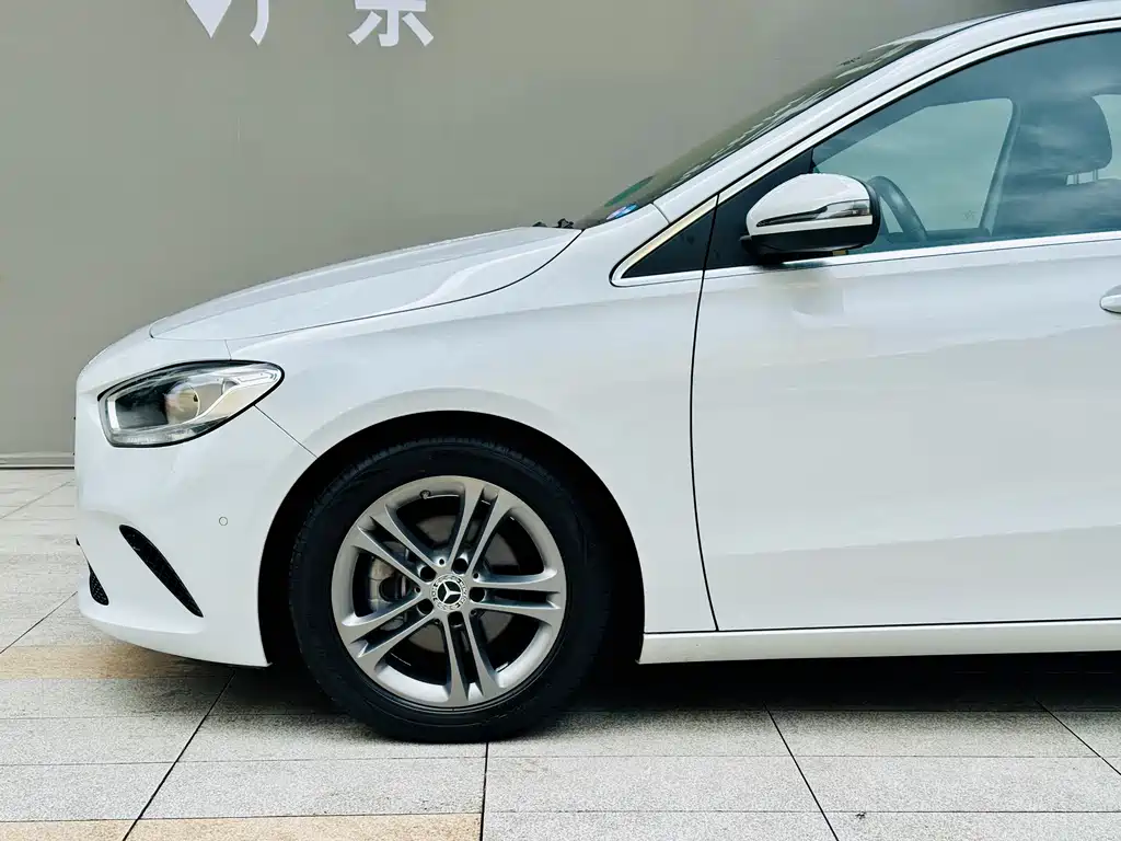 Mercedes-Benz B-Class 2020 — фото 19