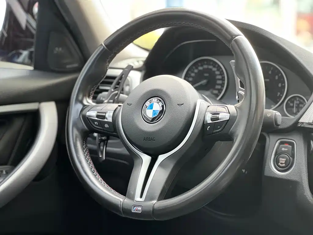 BMW 3 Series 2017 — фото 5