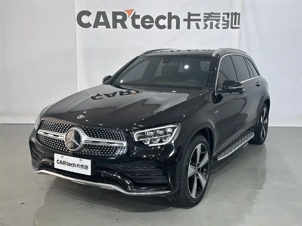 Mercedes-Benz GLC 2022 — фото 1