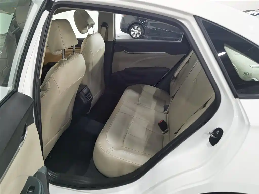 Buick Excelle 2020 — фото 15