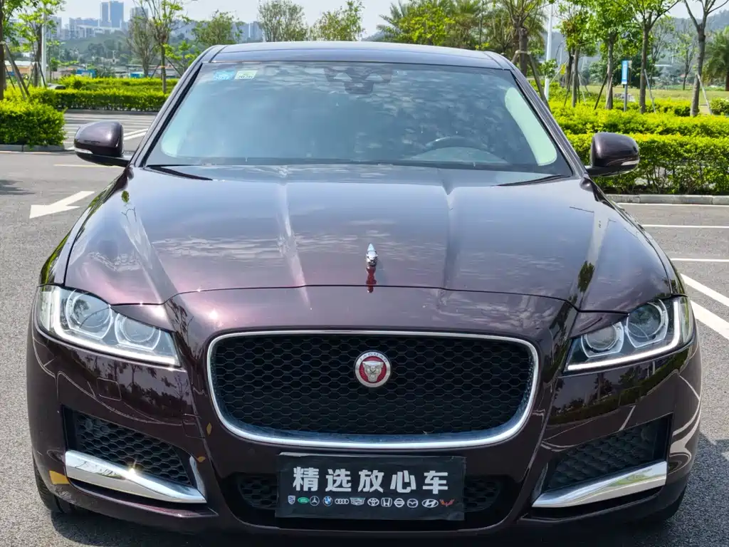 Jaguar XFL 2018 — фото 2